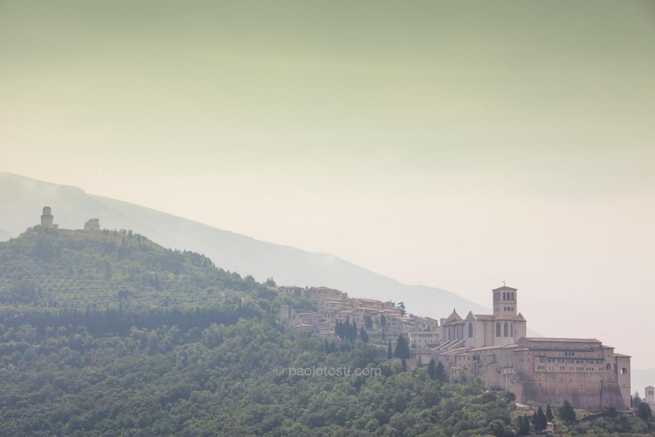Appartamento Centro Storico Gubbio Luaran gambar